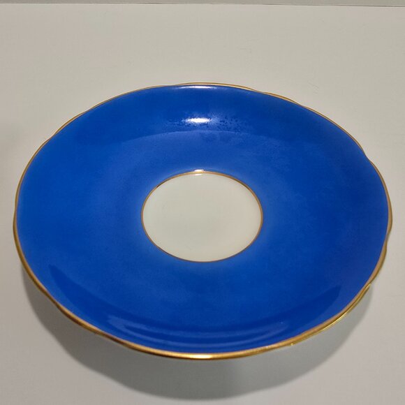 Royal Stafford - Vintage Tea Cup & Saucer Set from Upper Canada Village - Picture 8 of 9